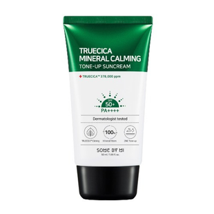 Успокаивающий солнцезащитный крем SOME BY MI Truecica Mineral Calming Tone Up Suncream SPF 50PA++++ L0704 фото