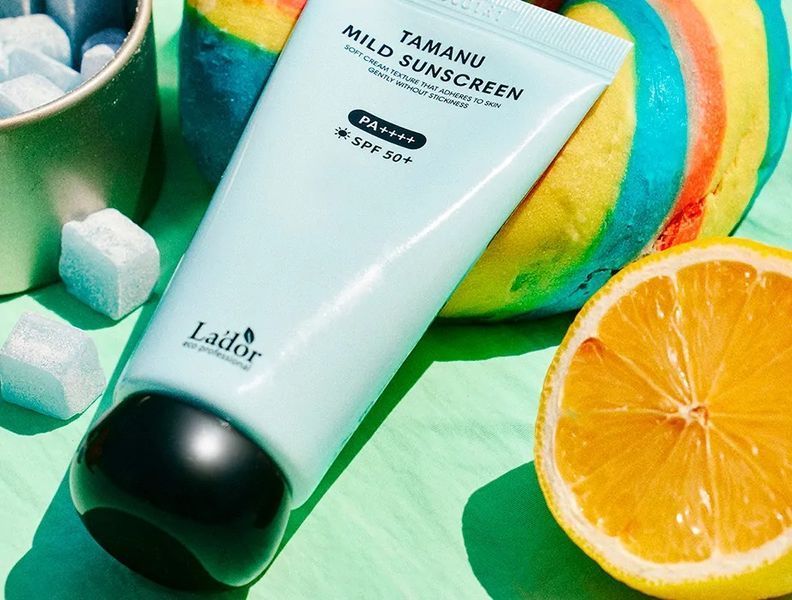 М'який сонцезахисний крем Lador Tamanu Mild Sunscreen SPF 50+ PA++++ L1216 фото