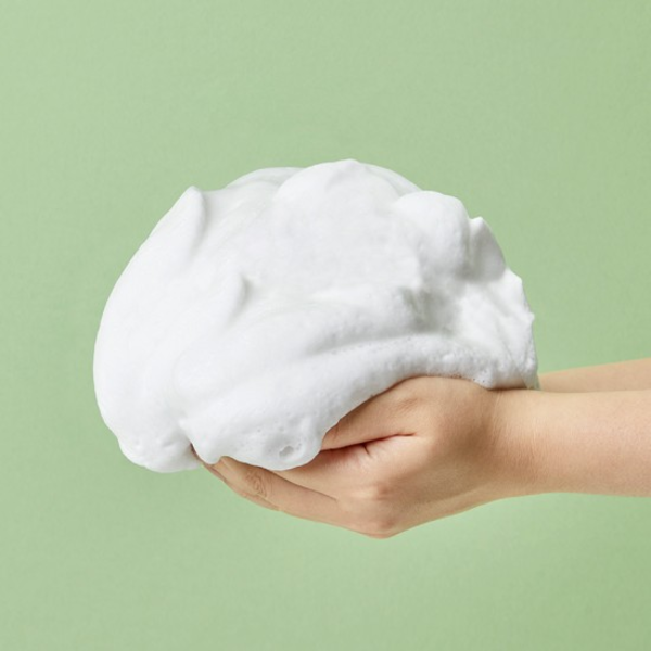 Ніжна пінка для очищення COSRX Cica Creamy Foam Cleanser L1422 фото